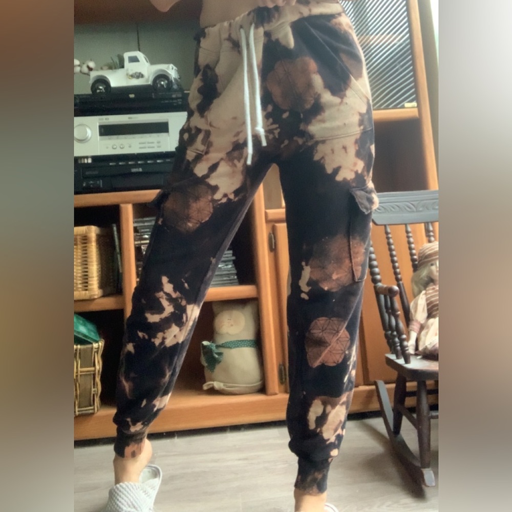 Acid washed joggers🖤